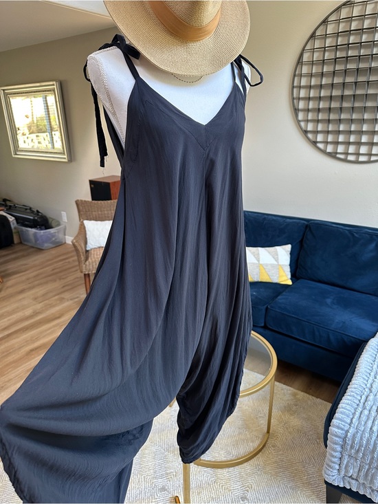 Mustard Seed Pants - Mustard Seed Black Flowing V-Neck Tie-Strap Jumpsuit
